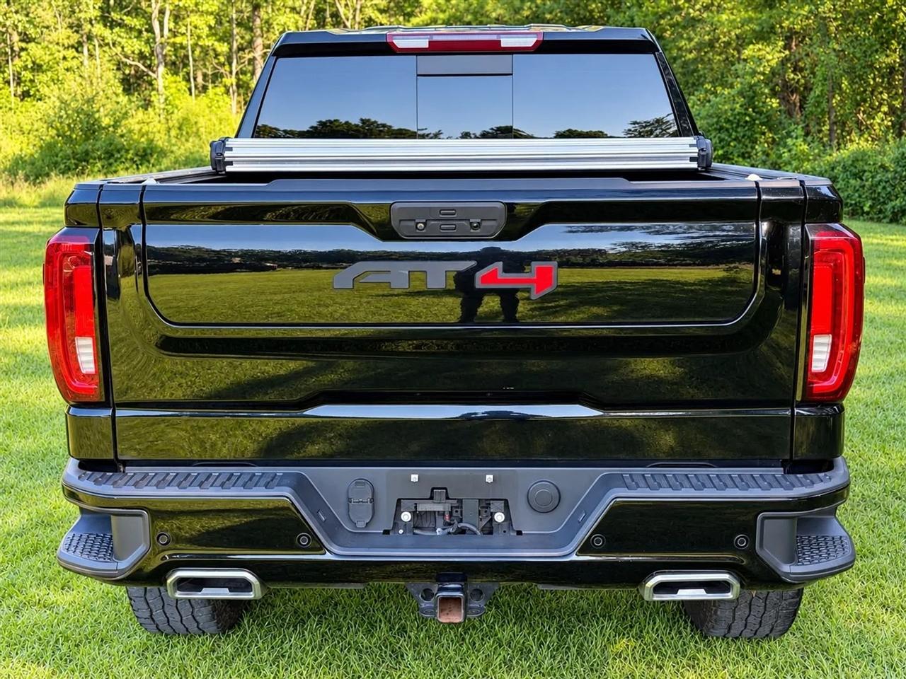 GMC Sierra 1500 AT4 Crew Cab Long Box 4WD 2020