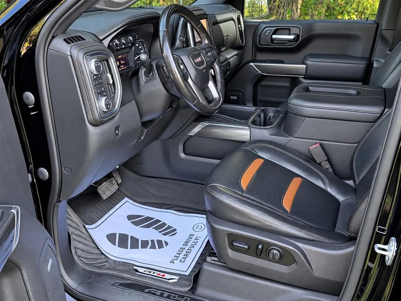 GMC Sierra 1500 AT4 Crew Cab Long Box 4WD 2020