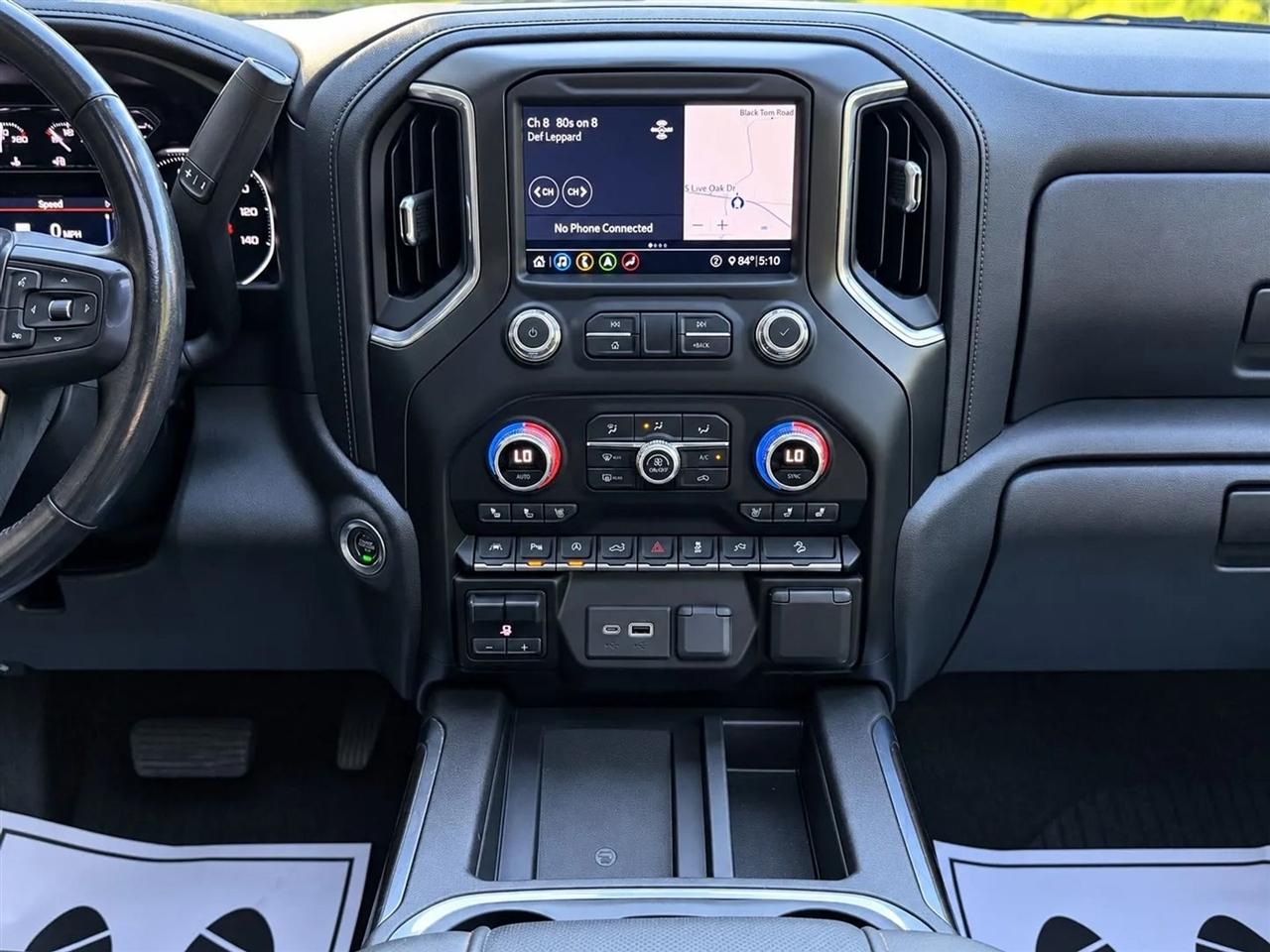 GMC Sierra 1500 AT4 Crew Cab Long Box 4WD 2020