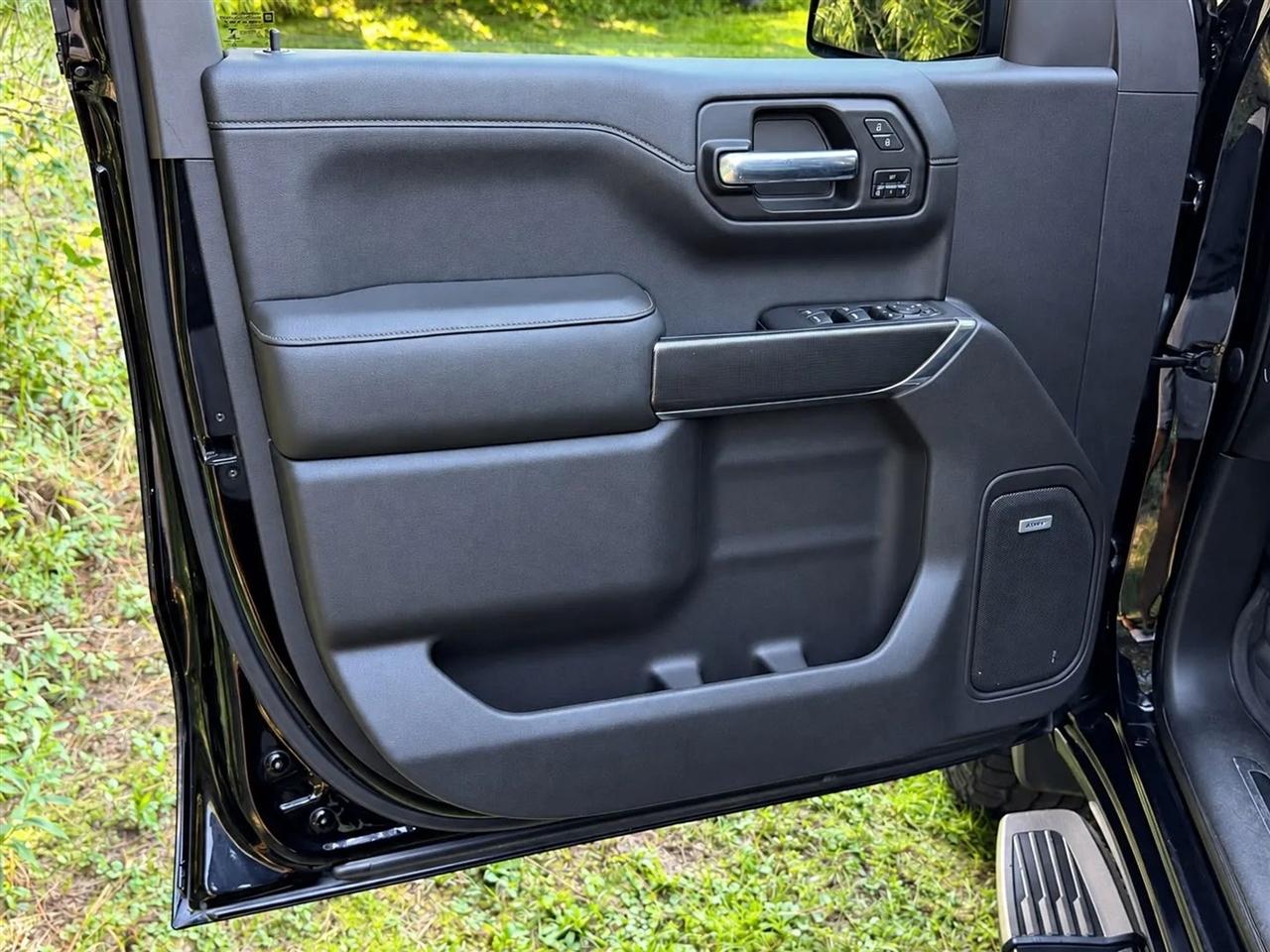 GMC Sierra 1500 AT4 Crew Cab Long Box 4WD 2020