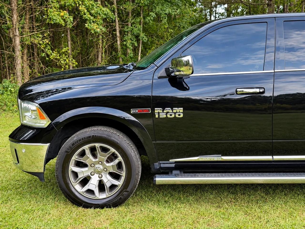 RAM 1500 Longhorn Crew Cab SWB 4WD 2017