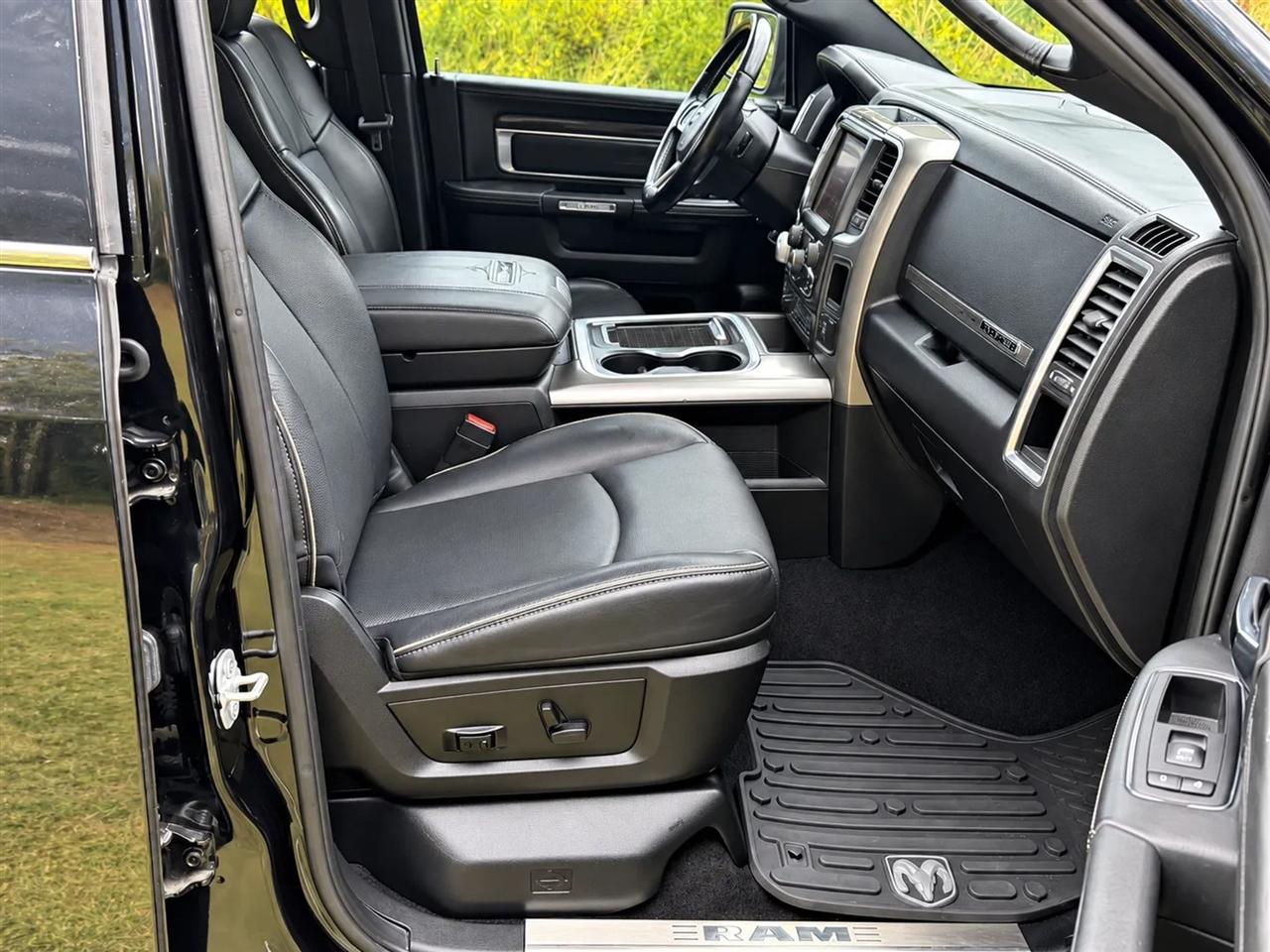 RAM 1500 Longhorn Crew Cab SWB 4WD 2017