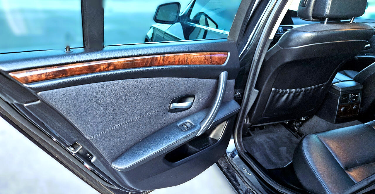 BMW 5-Series 535i 2010 BMW 5-Series 535i 2010