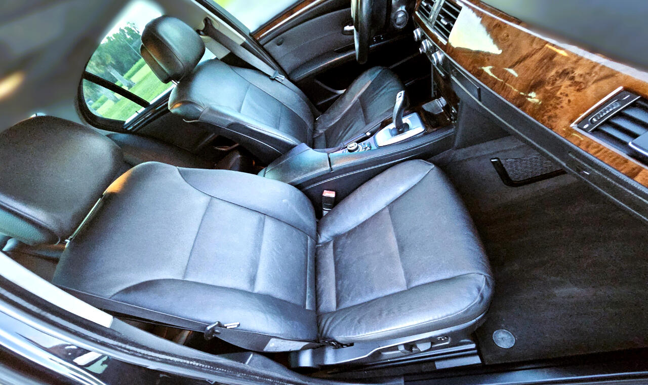 BMW 5-Series 535i 2010 BMW 5-Series 535i 2010