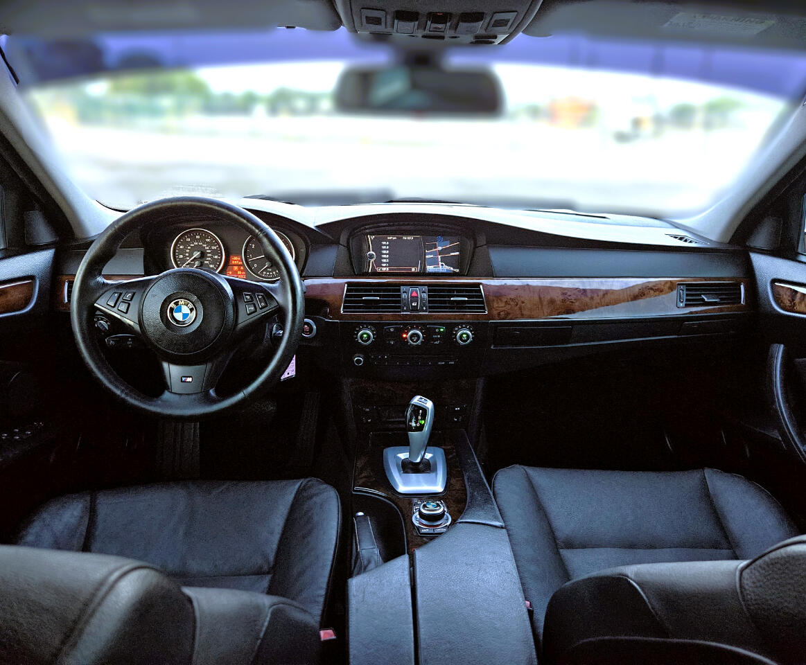 BMW 5-Series 535i 2010 BMW 5-Series 535i 2010