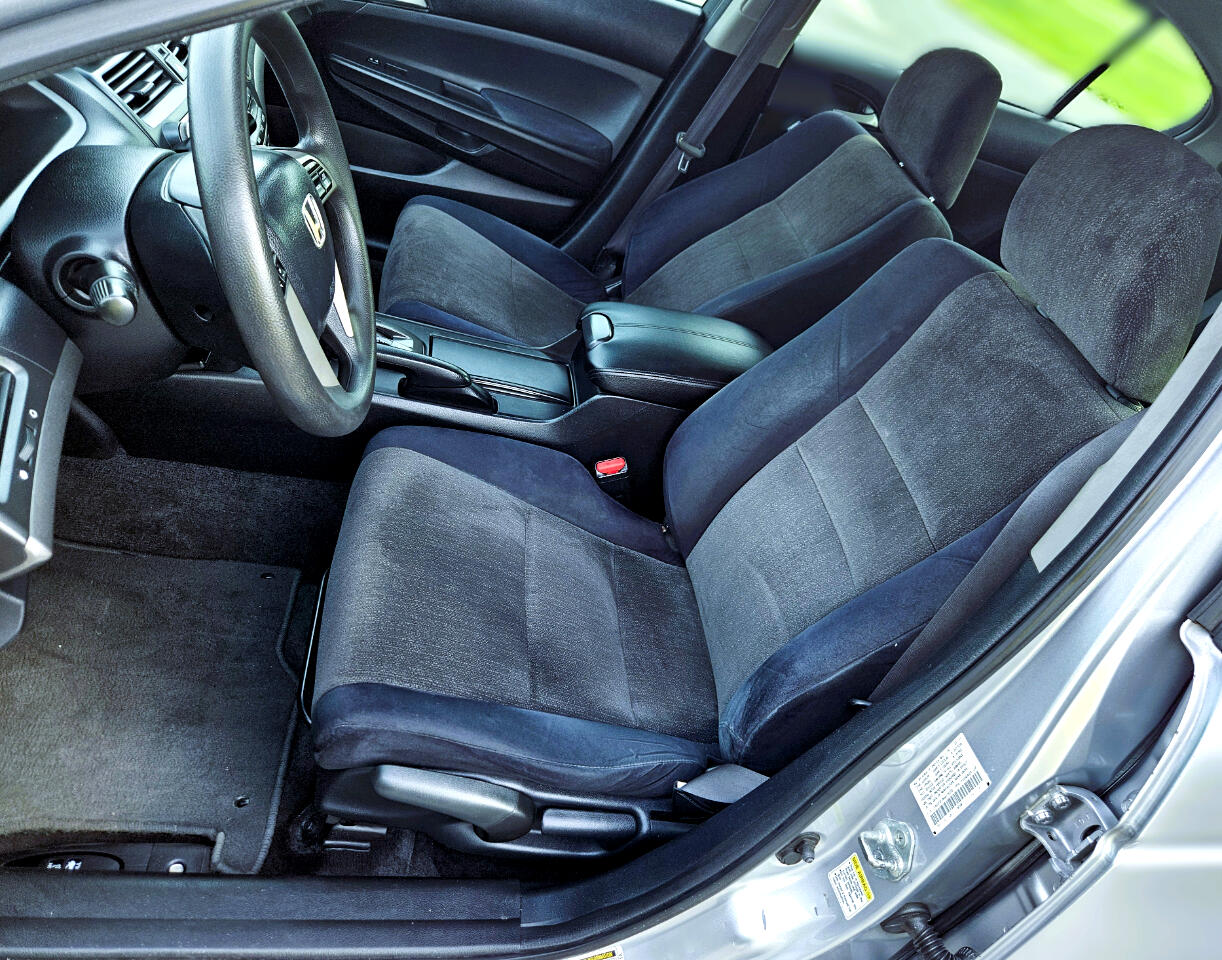 Honda Accord LX sedan AT 2010 Honda Accord LX sedan AT 2010