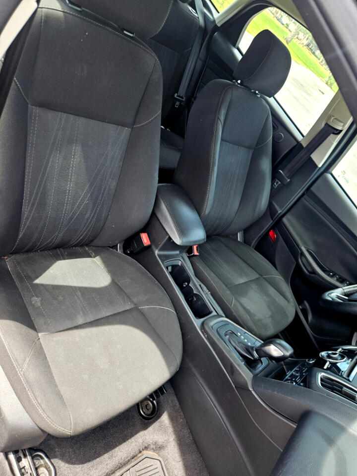 Ford Focus SEL Hatch 2017 Ford Focus SEL Hatch 2017