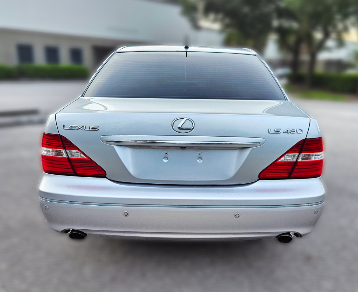 Lexus LS 430 Sedan 2004 Lexus LS 430 Sedan 2004