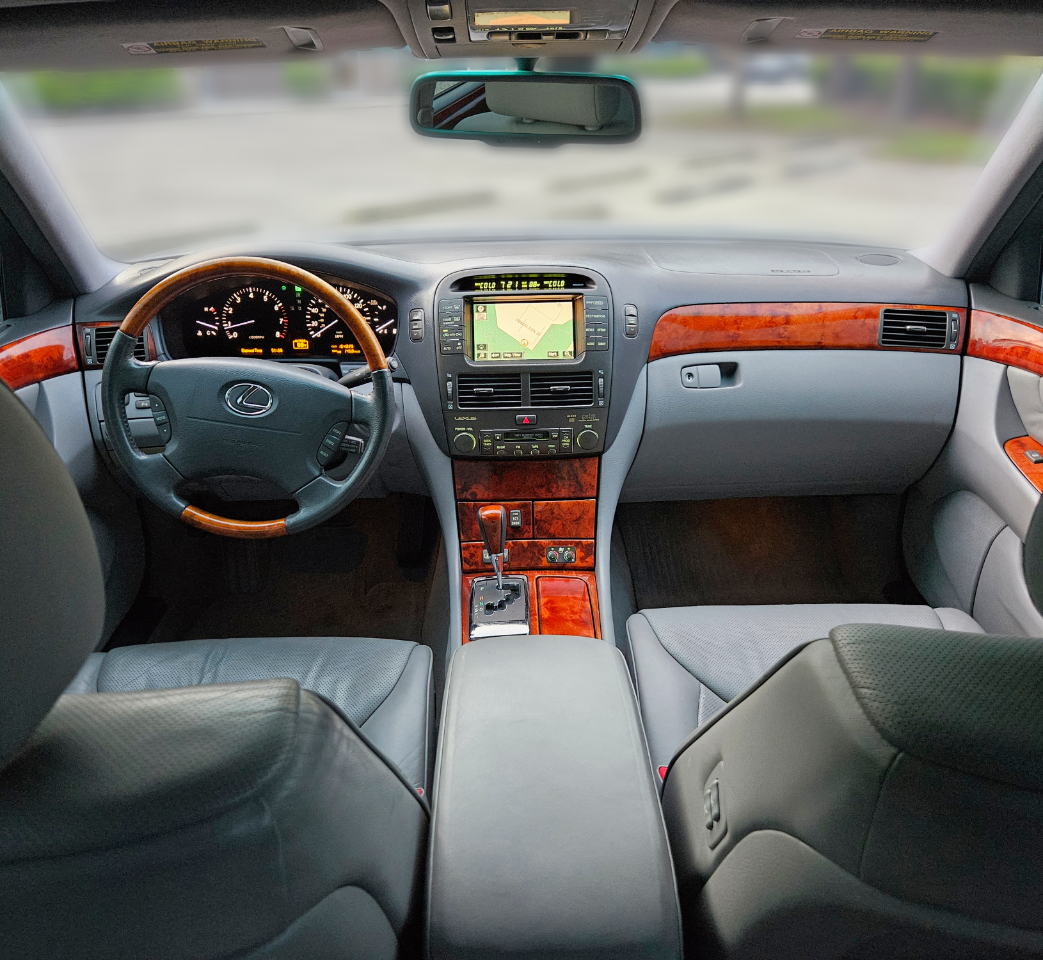 Lexus LS 430 Sedan 2004 Lexus LS 430 Sedan 2004