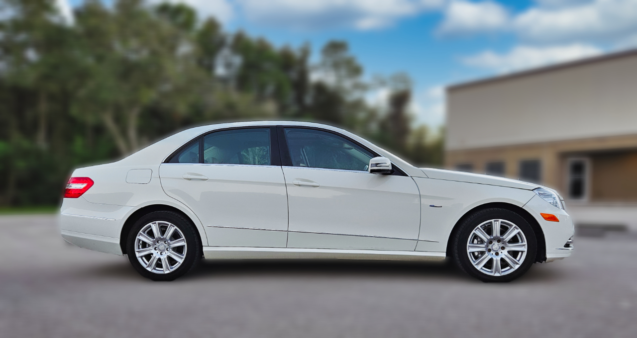 Mercedes-Benz E-Class E350 4MATIC Sedan 2012 Mercedes-Benz E-Class E350 4MATIC Sedan 2012