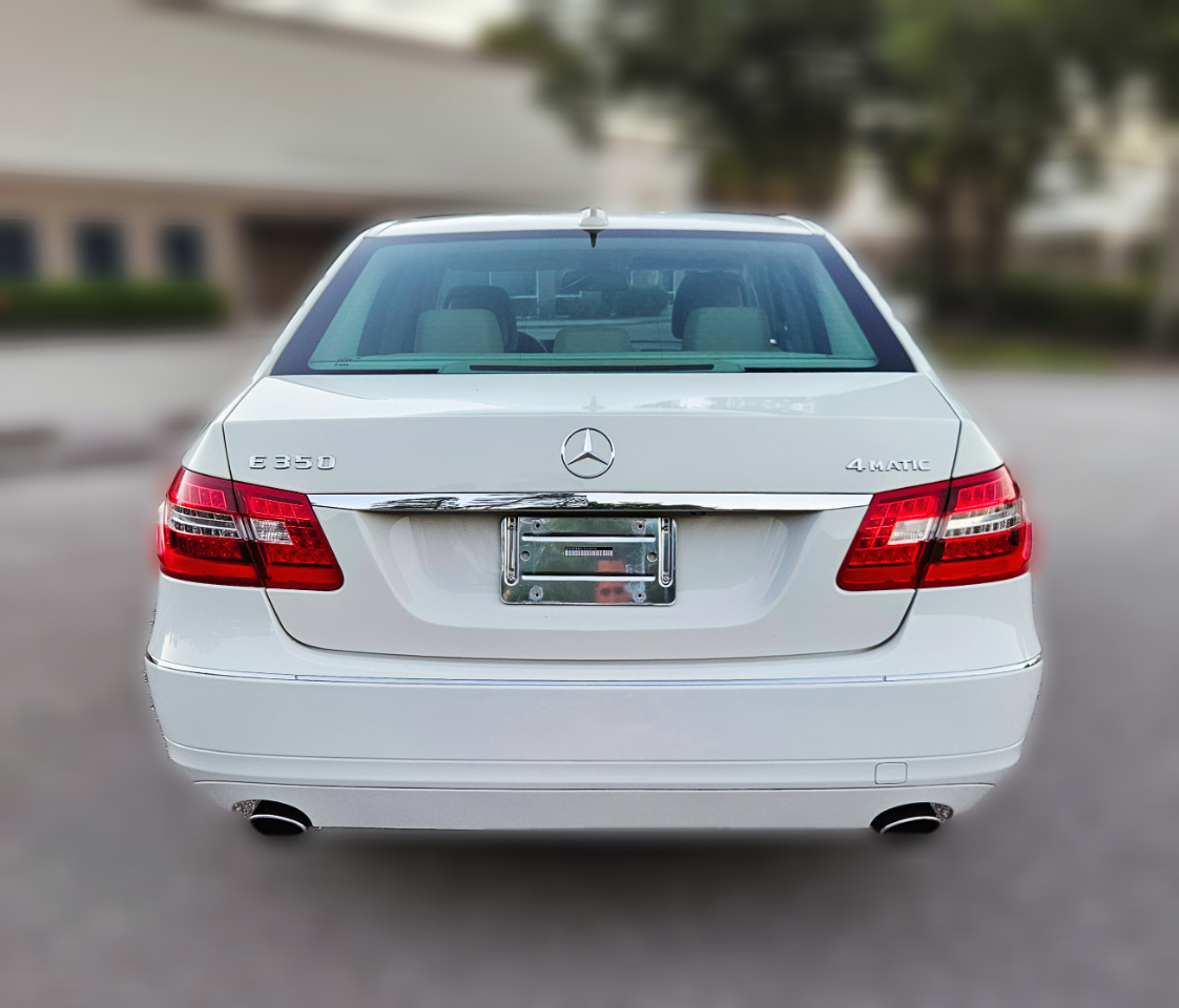 Mercedes-Benz E-Class E350 4MATIC Sedan 2012 Mercedes-Benz E-Class E350 4MATIC Sedan 2012