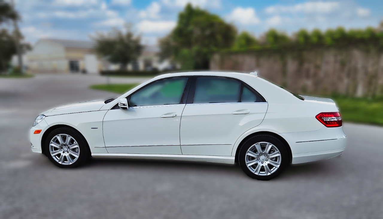 Mercedes-Benz E-Class E350 4MATIC Sedan 2012 Mercedes-Benz E-Class E350 4MATIC Sedan 2012