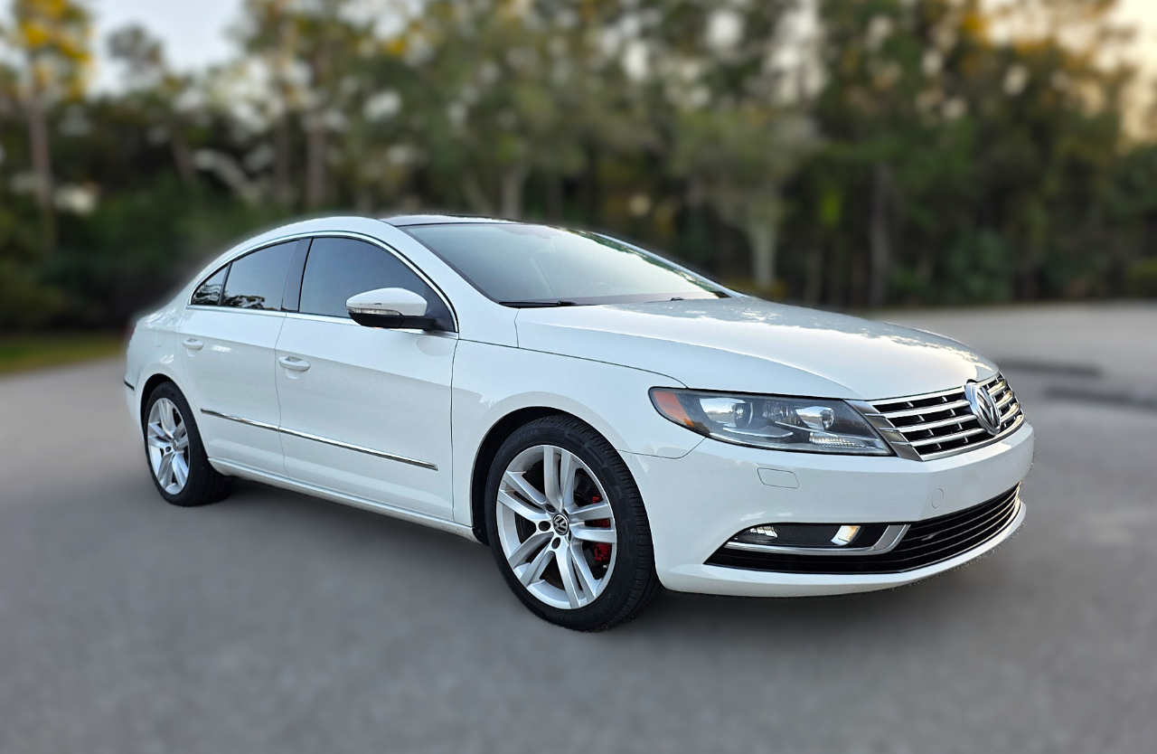 Volkswagen CC Lux PZEV 2013