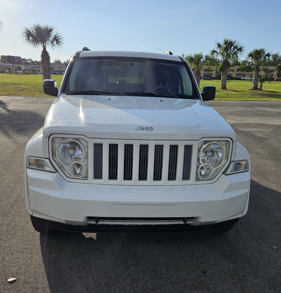 Jeep Liberty Sport 4WD 2010 Jeep Liberty Sport 4WD 2010