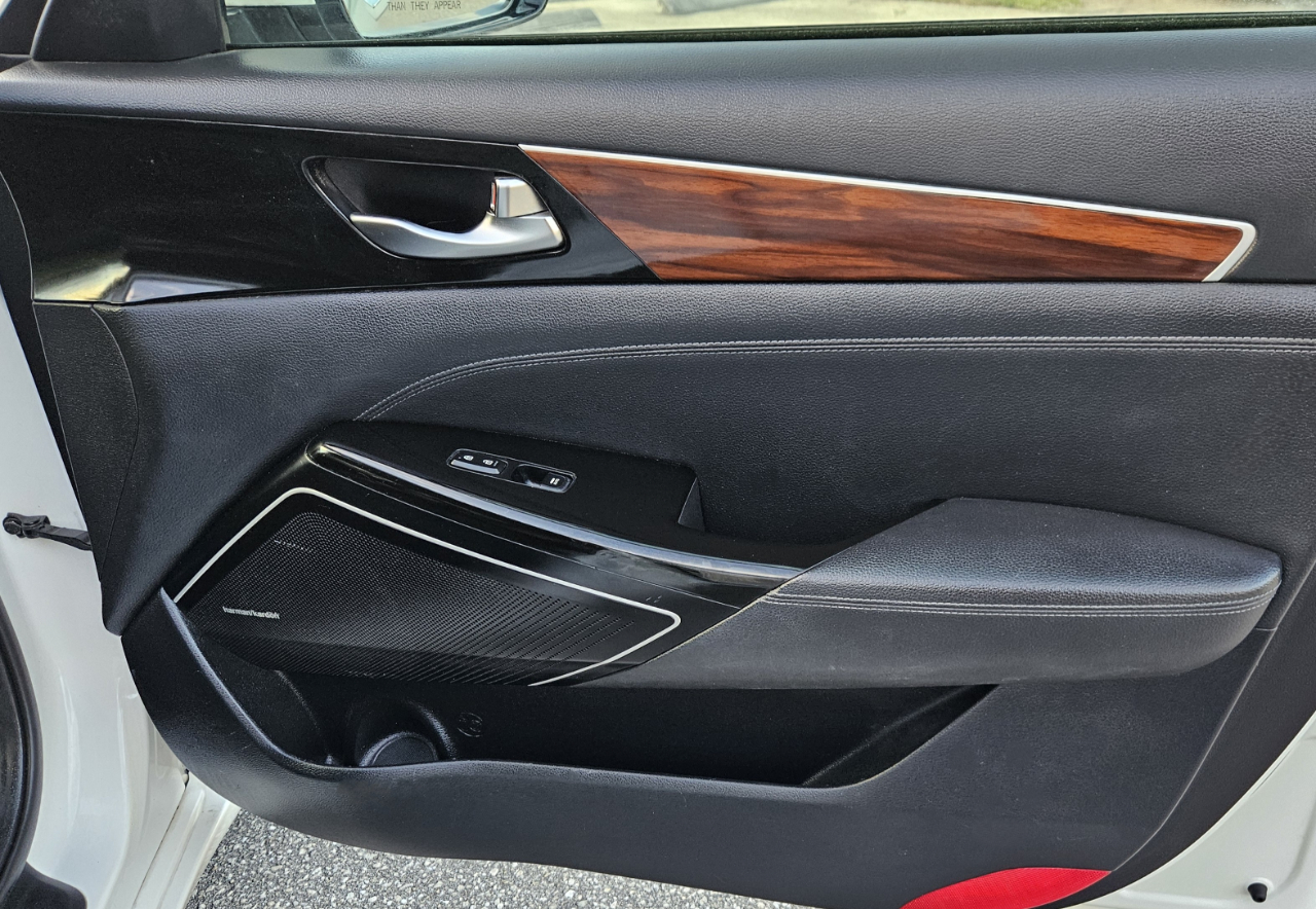 Kia Cadenza Limited 2017 Kia Cadenza Limited 2017