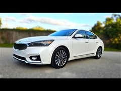 2017 Kia Cadenza 
