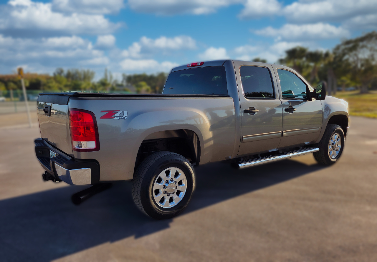 GMC Sierra 2500HD 4WD Crew Cab 153.7" SLE 2013
