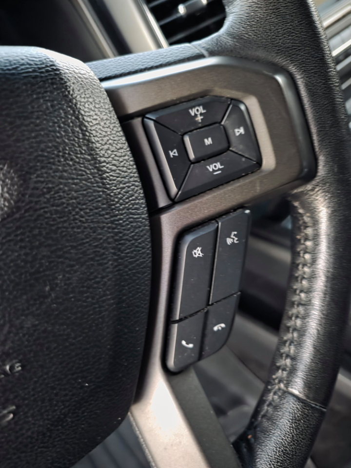 Ford Expedition XLT 4WD 2018