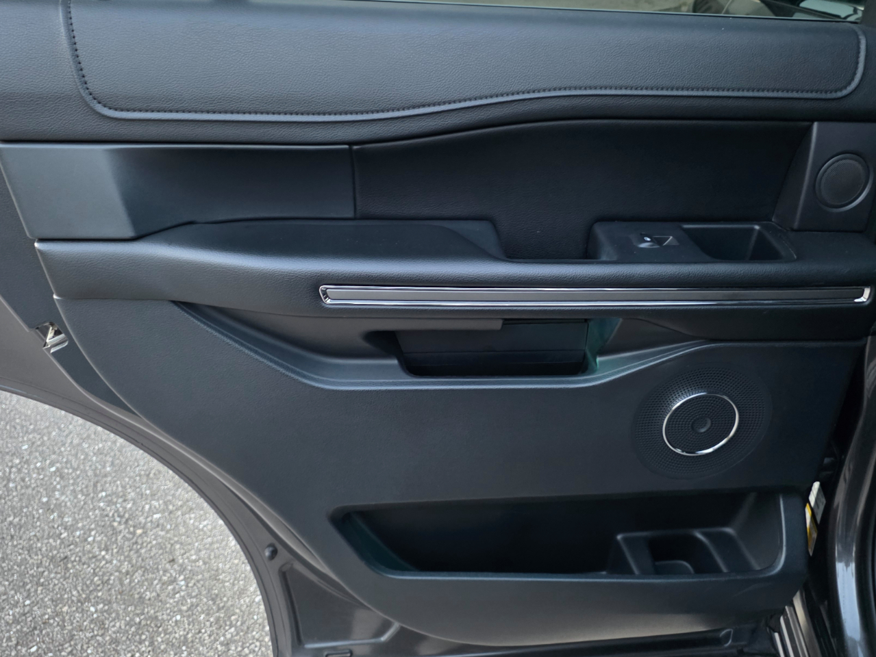 Ford Expedition XLT 4WD 2018