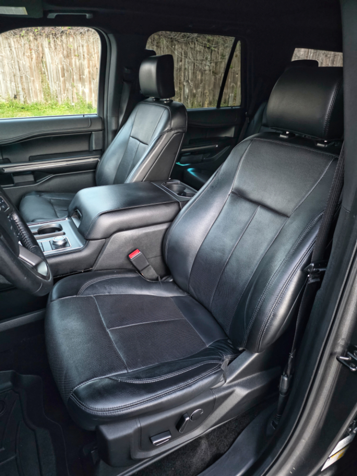 Ford Expedition XLT 4WD 2018