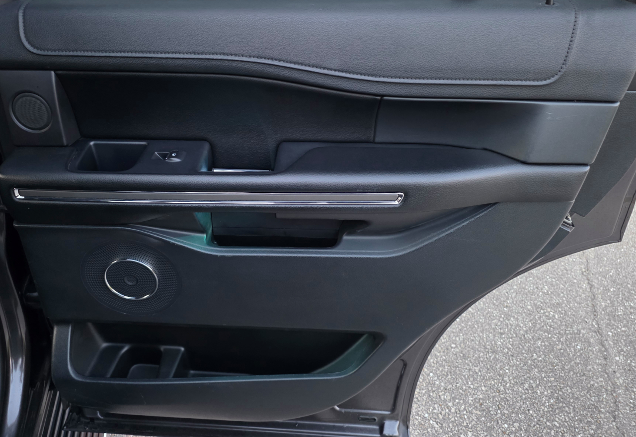 Ford Expedition XLT 4WD 2018