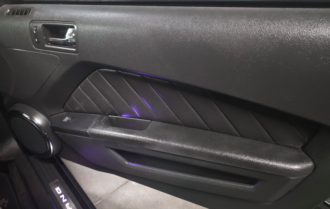 Ford Mustang V6 Coupe 2014