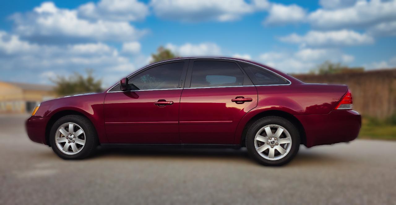 Mercury Montego 4dr Sdn 2WD Luxury 2005