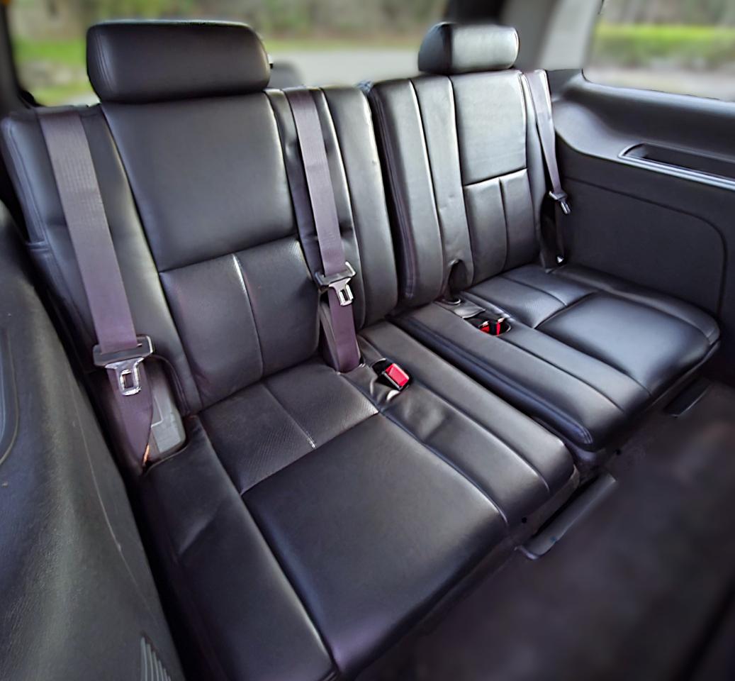 GMC Yukon 2WD 4dr 1500 SLE 2013