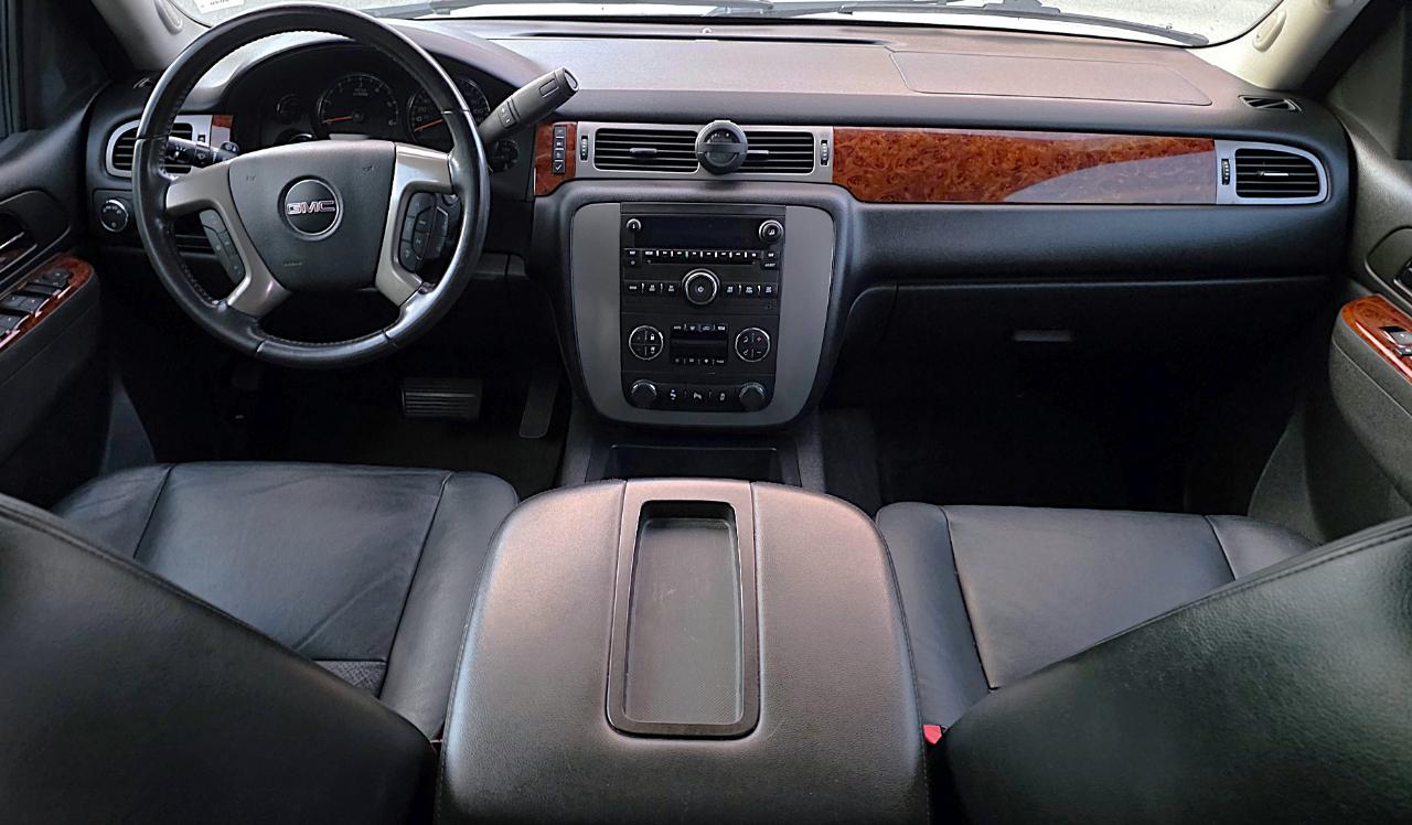 GMC Yukon 2WD 4dr 1500 SLE 2013