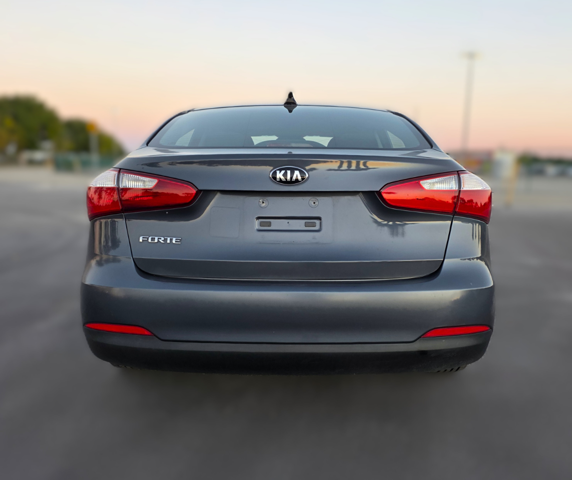 Kia Forte LX w/Popular Package 2016