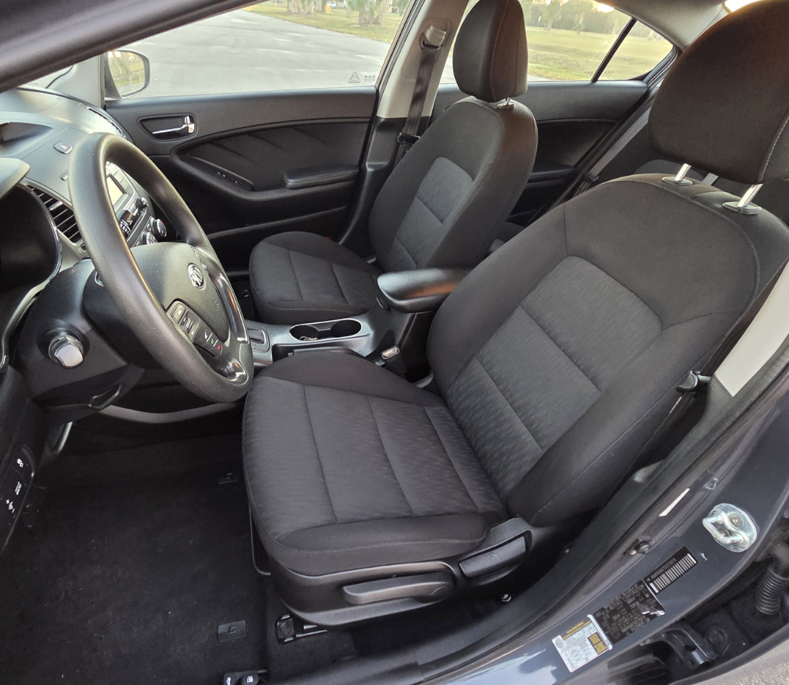 Kia Forte LX w/Popular Package 2016