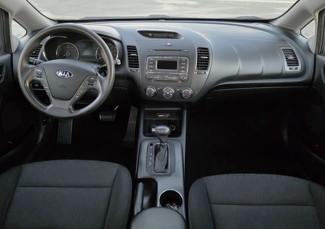 Kia Forte LX w/Popular Package 2016