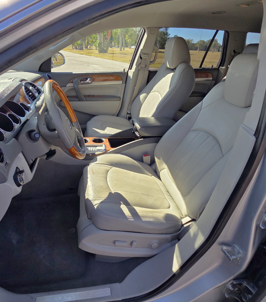 Buick Enclave CXL-1 FWD 2011