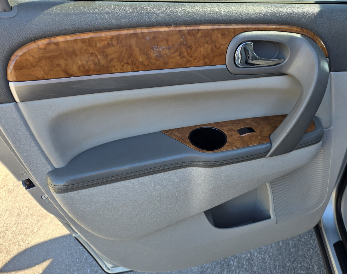 Buick Enclave CXL-1 FWD 2011