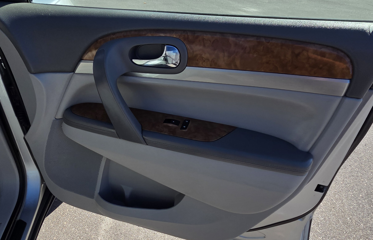 Buick Enclave CXL-1 FWD 2011