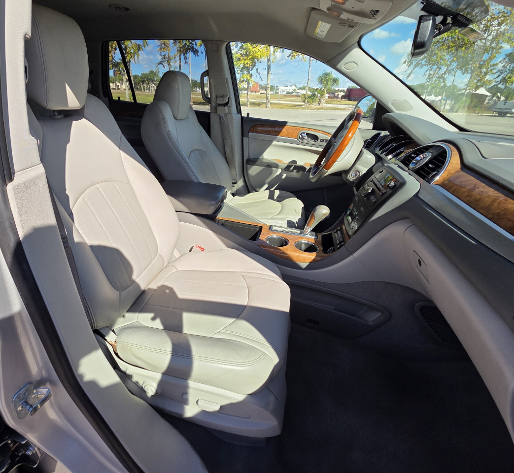 Buick Enclave CXL-1 FWD 2011