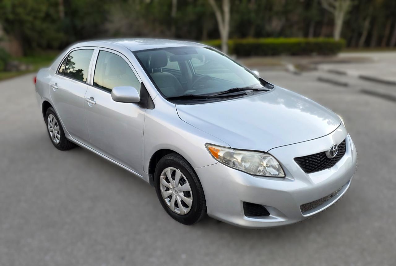 Toyota Corolla 4dr Sdn Auto LE (Natl) 2009