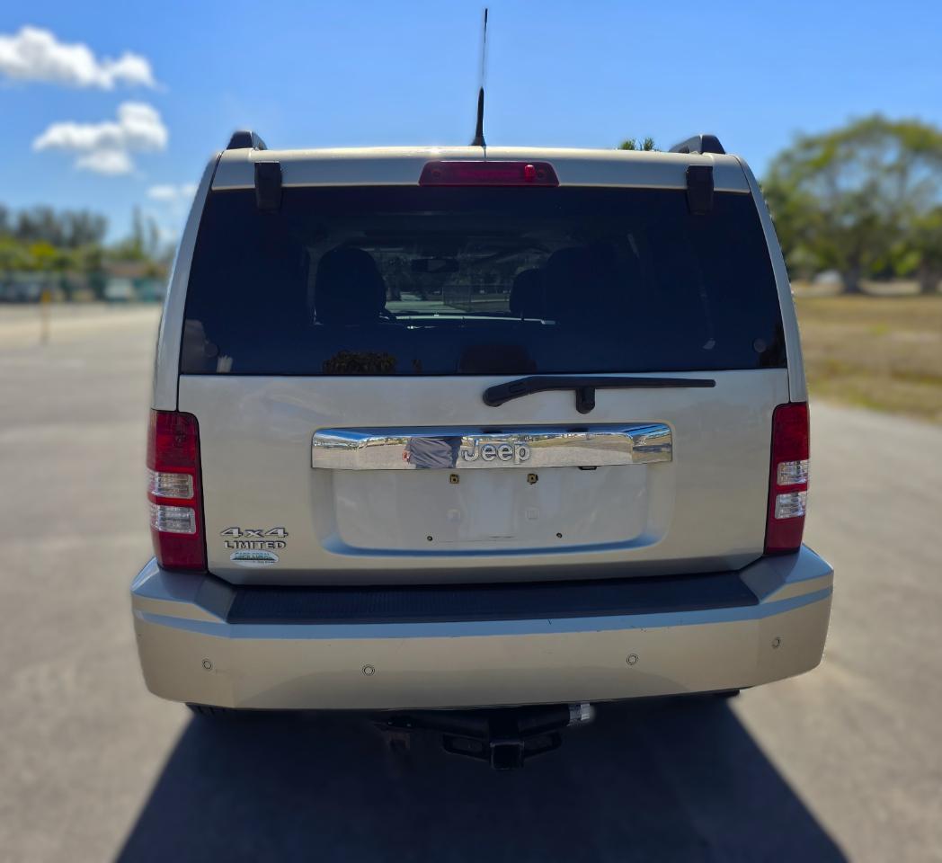 Jeep Liberty 4WD 4dr Limited 2011