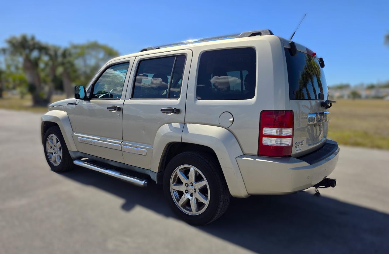 Jeep Liberty 4WD 4dr Limited 2011