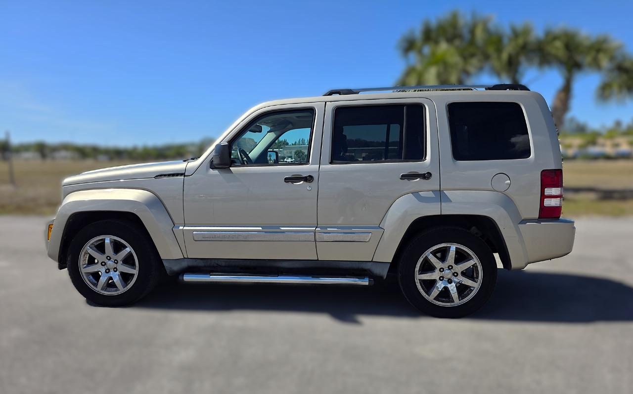 Jeep Liberty 4WD 4dr Limited 2011