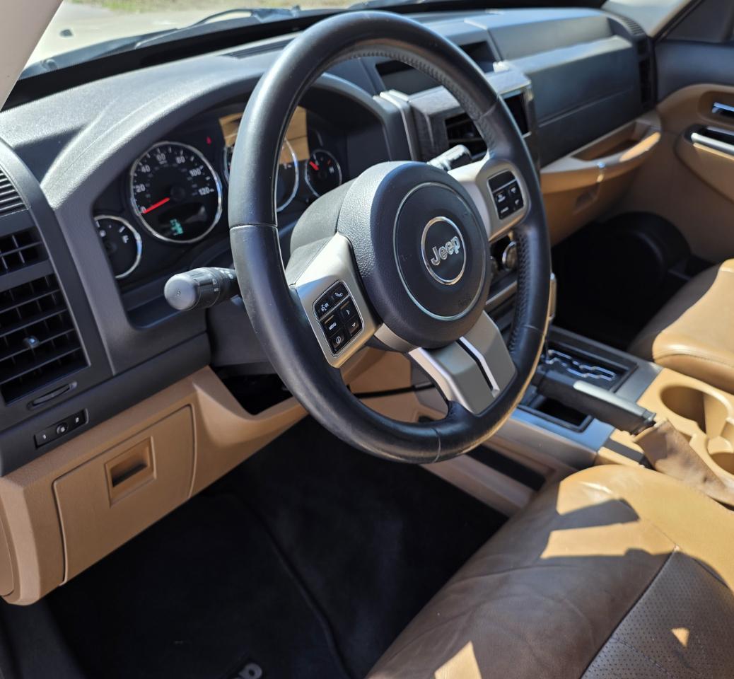 Jeep Liberty 4WD 4dr Limited 2011