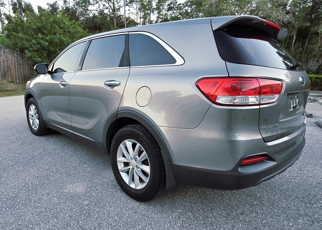 Kia Sorento L FWD 2017