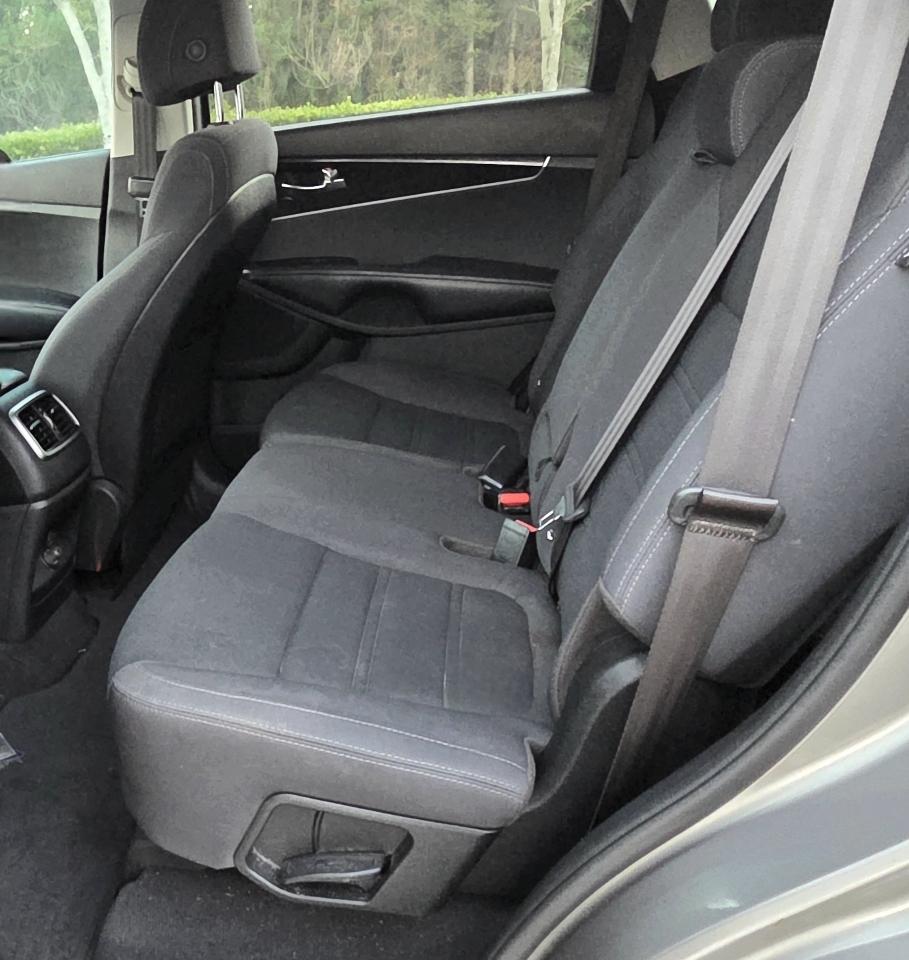 Kia Sorento L FWD 2017