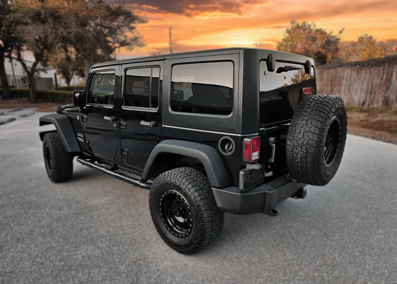 Jeep Wrangler Unlimited 4WD 4dr Sport 2015
