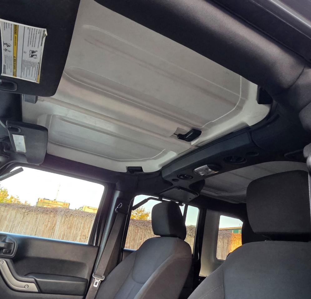 Jeep Wrangler Unlimited 4WD 4dr Sport 2015