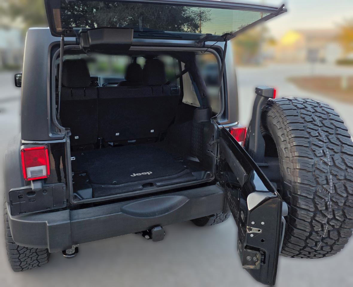 Jeep Wrangler Unlimited 4WD 4dr Sport 2015