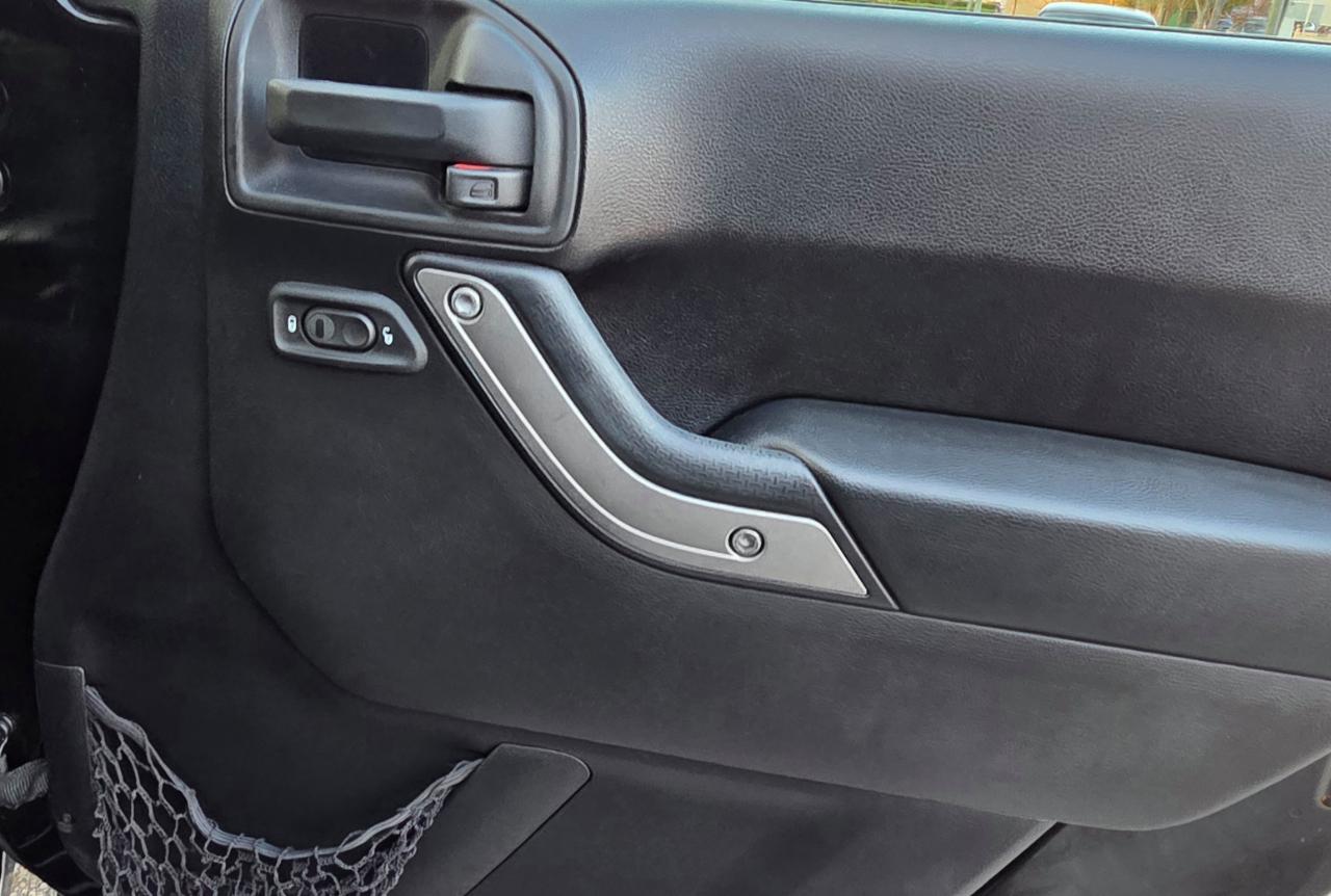 Jeep Wrangler Unlimited 4WD 4dr Sport 2015