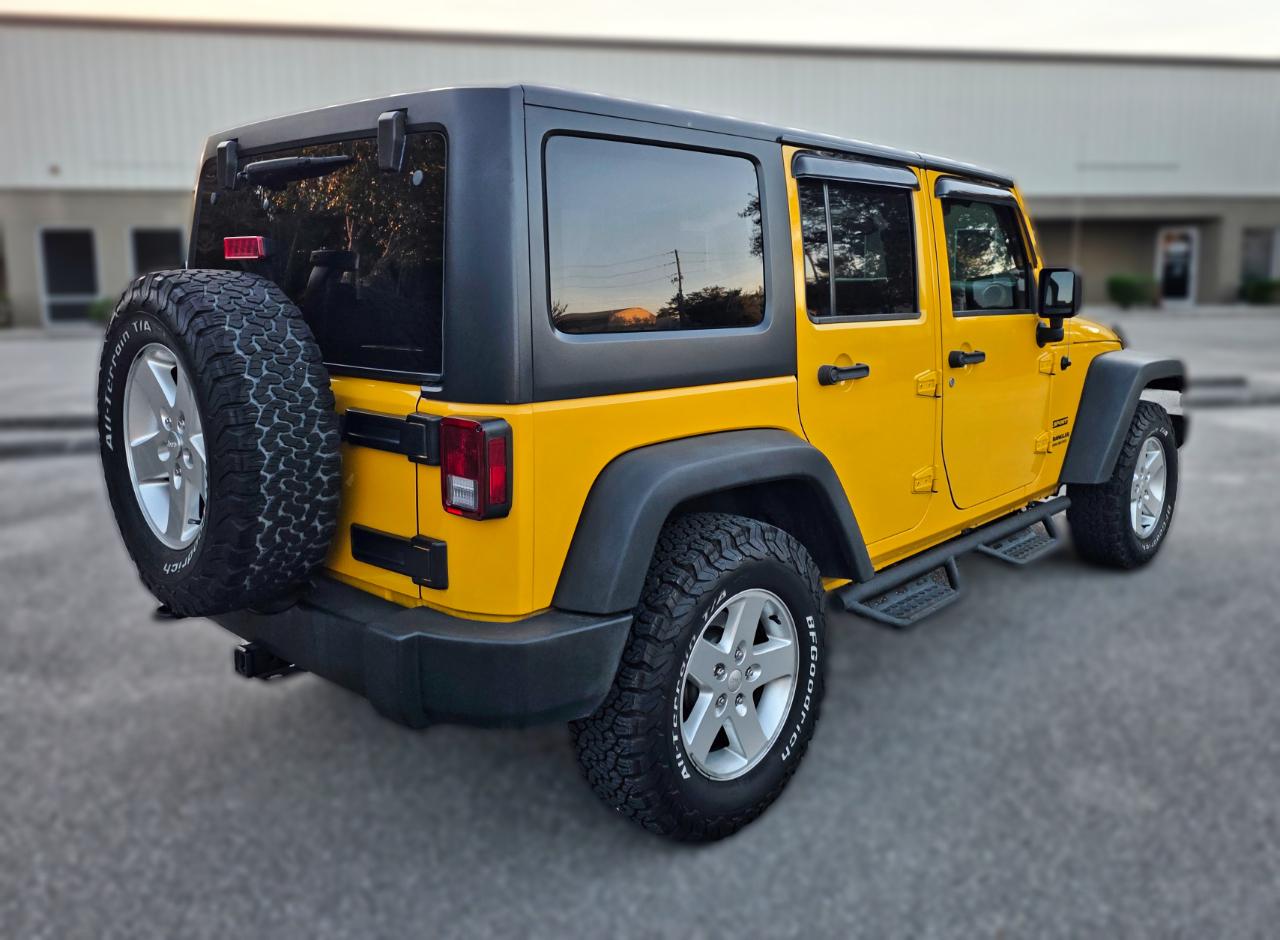 Jeep Wrangler Unlimited 4WD 4dr Sport 2015