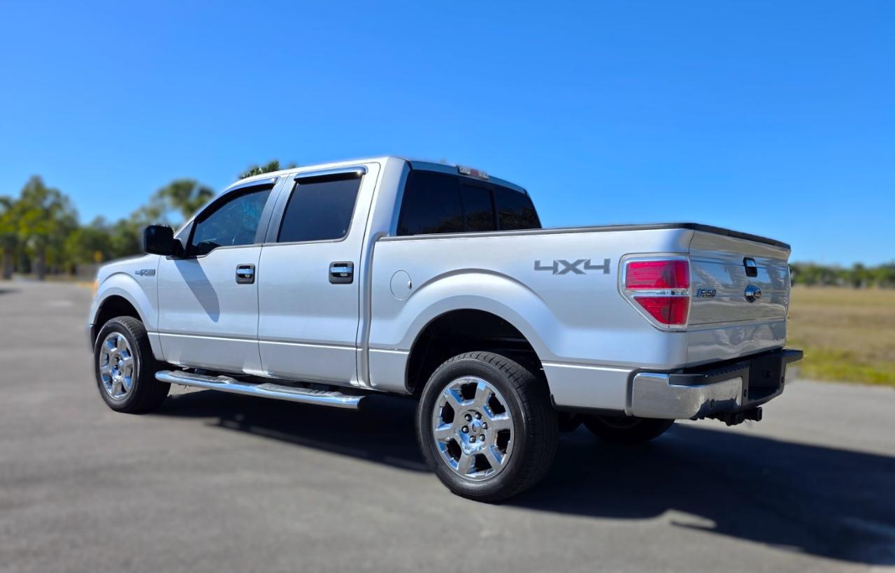 Ford F-150 4WD SuperCrew 145" XL 2013