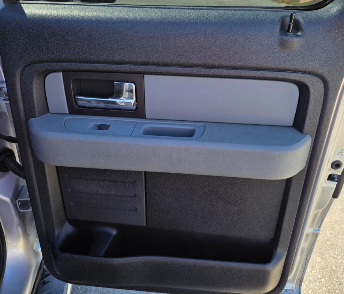 Ford F-150 4WD SuperCrew 145" XL 2013